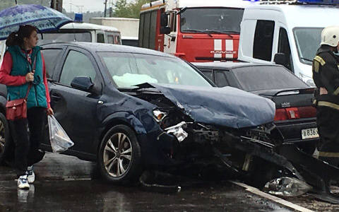 В Саранске пьяный лихач устроил ДТП