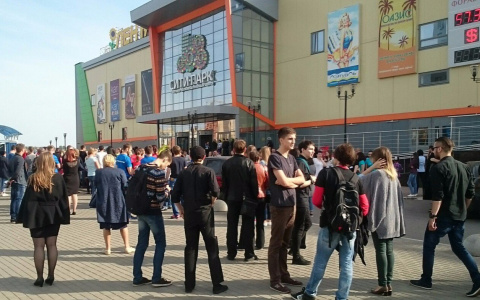 В Саранске сообщили о бомбах в четырех торговых центрах (ФОТО)
