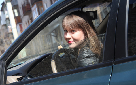 МВД предложило обязать водителей носить светоотражающие жилеты