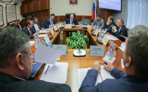 Новости России: Как изменится жизнь россиян в октябре: шесть новых законов