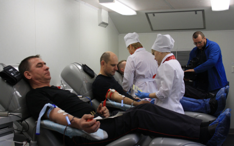 В Мордовии сотрудники Росгвардии сдали кровь для жителей региона