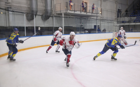 ХК «Мордовия» стал единоличным лидером турнирной таблицы