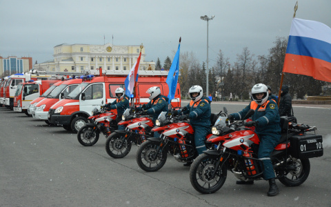 В Саранске показали лучшую технику МЧС