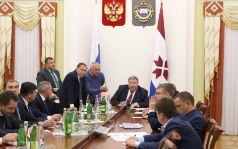 В Саранске прошло совещание, на котором обсудили строительство в ЖК «Юбилейный»