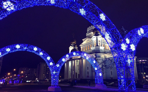 Мэр Саранска поручил украсить город к концу недели