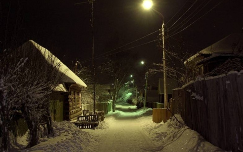 В Мордовии подозрительный мужчина проник в чужой дом