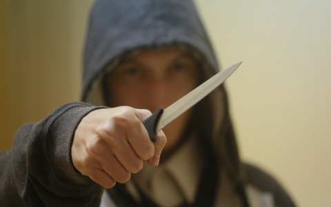 В Мордовии мужчина едва не убил свою знакомую