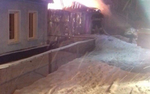 В пригороде Саранска произошел серьезный пожар