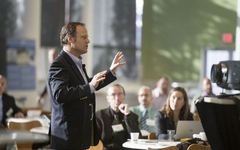 Как прямые продажи связаны с ораторским искусством?