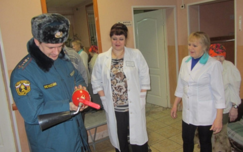 В праздничные дни сотрудники МЧС Мордовии проводят профилактическую работу