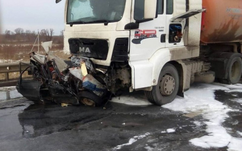 Подробности смертельного ДТП на границе с Мордовией: двоих спасла интуиция?