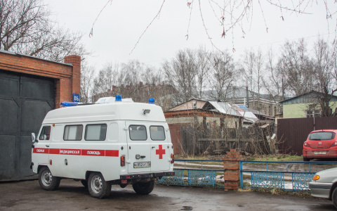 В Мордовии «УАЗ» врезался в припаркованный на обочине «ВАЗ»: пострадал школьник