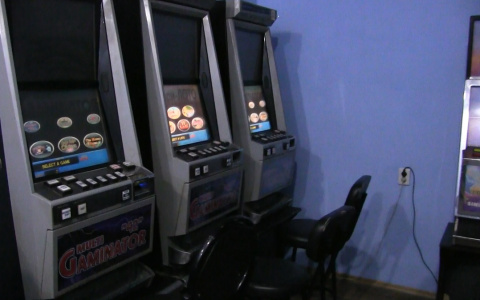 В Саранске за организацию и проведение азартных игр задержали троих человек