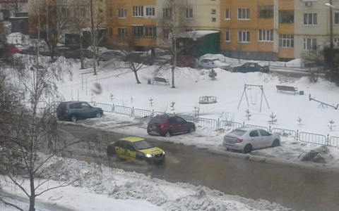 В Саранске из-за непогоды затопило улицы