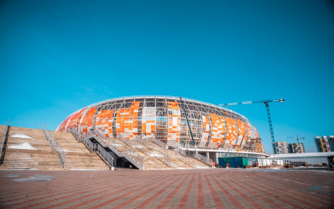 У стадиона «Мордовия Арена» укладывают брусчатку