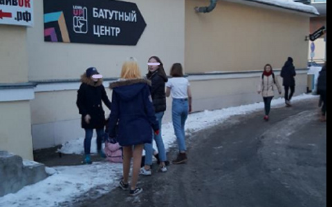 Новости России: В Ярославле на глазах у прохожих подростки жестоко избили девушку