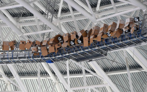 На стадионе «Мордовия Арена» монтируют звукоусилительную аппаратуру