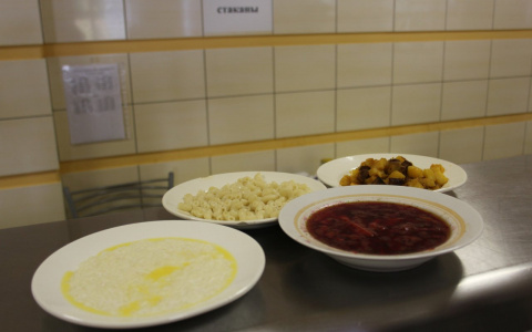 В мордовском колледже учащихся потчивали сомнительной едой