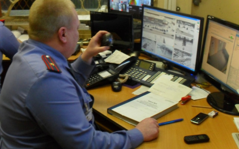 Житель Мордовии ограбил салон сотовый связи