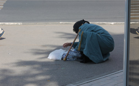 В Саранске будут активнее бороться с несанкционированной торговлей и попрошайками