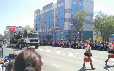 Фоторепортаж о праздновании жителями Саранска Дня Победы