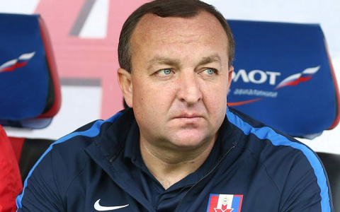 Футбольная «Мордовия» продлила контракт с Маратом Мустафиным