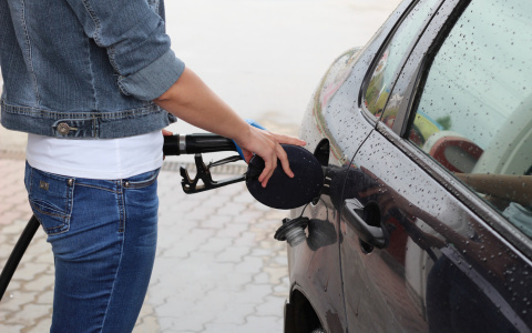 Новости России: Замглавы Минэнерго пообещал не допустить резкого роста цен на бензин