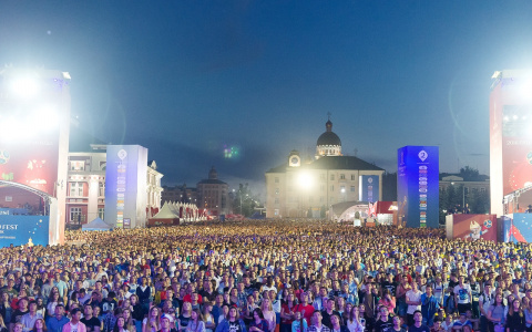 За девять дней работы фан-зону в Саранске посетили около 200 тысяч болельщиков