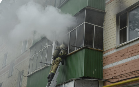 В Саранске из-за пожара в пятиэтажном доме эвакуировали жильцов