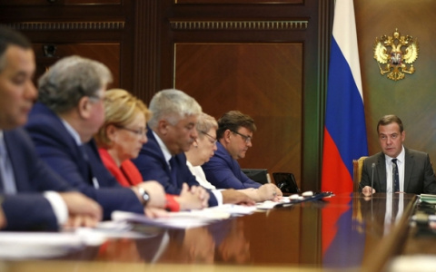 Глава Мордовии принял участие в совещании по готовности к учебному году под председательством Дмитрия Медведева