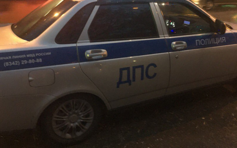 В Мордовии на трассе столкнулись легковушка и большегруз: один человек погиб