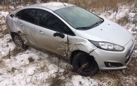 Легковушка и фура столкнулись на автодороге «Саранск – Рузаевка»: пострадали два ребенка