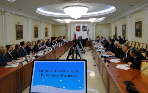 В Мордовии будут сравнивать зарплаты руководителей и работников