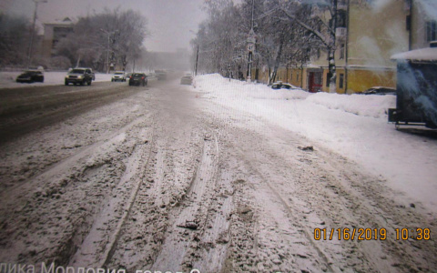 В Саранске ищут водителей, которые сбили двух женщин и скрылись с места ДТП