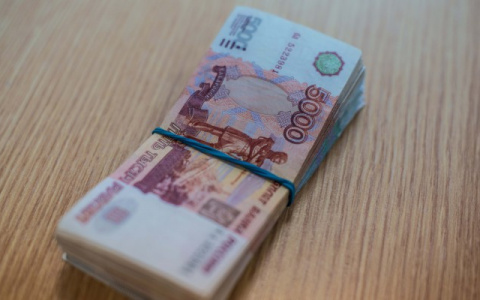 В Саранске молодоженам подарили фальшивые деньги