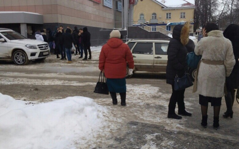 В Саранске «заминировали» торговые центры