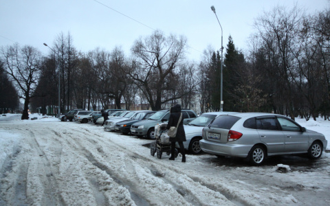 Мэр Саранска: К сегодняшнему ледяному дождю и управляющие компании, и муниципальные предприятия были не готовы