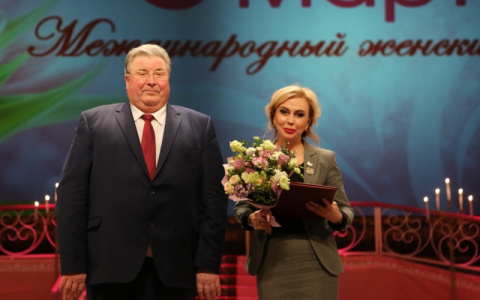 Глава Мордовии: «Наша работа направлена на то, чтобы покупка собственной квартиры была по силам молодым и многодетным семьям»
