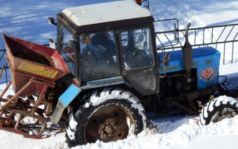 В Мордовии директор аграрного техникума украл трактор