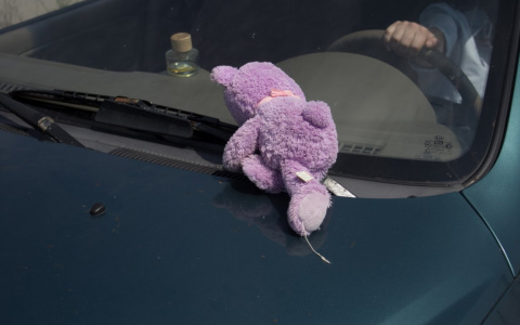 В Мордовии школьница перебегала дорогу в неустановленном месте и попала под колеса «Гранты»