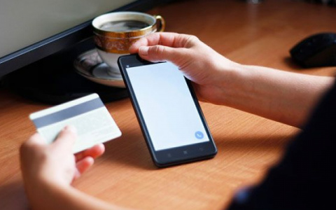 В Саранске мужчина потерял деньги в попытке помочь сестре