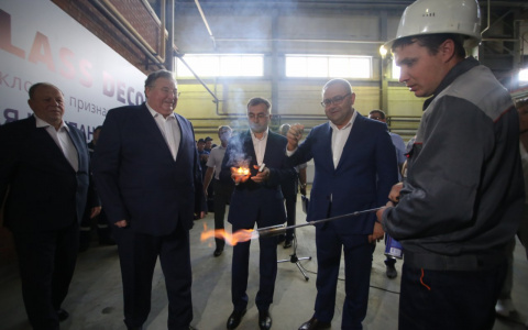 В Мордовии возобновил свою работу стекольный завод
