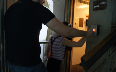 В Саранске будут судить мужчину, который развращал школьниц