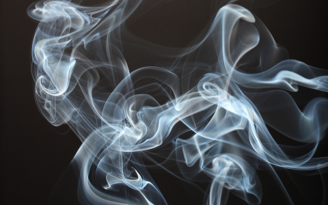 Правительство одобрило единые запреты для табака и электронных сигарет