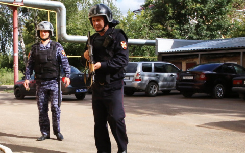 В Саранске во время массовой драки задержали мужчину, находившегося в федеральном розыске