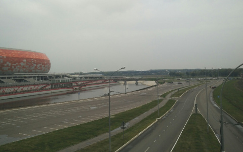 Из-за сильного ветра в Саранске объявлено штормовое предупреждение