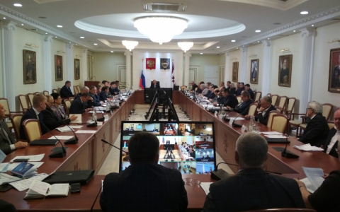 В Мордовии обсудили вопросы увеличения доходов населения