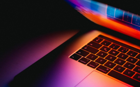 Житель Саранска опубликовал в сети интимные снимки бывшей жены