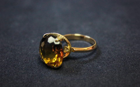 Житель Саранска оставил девушку без золотых перстней