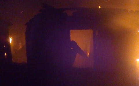 В Мордовии в горящем доме нашли тело мужчины